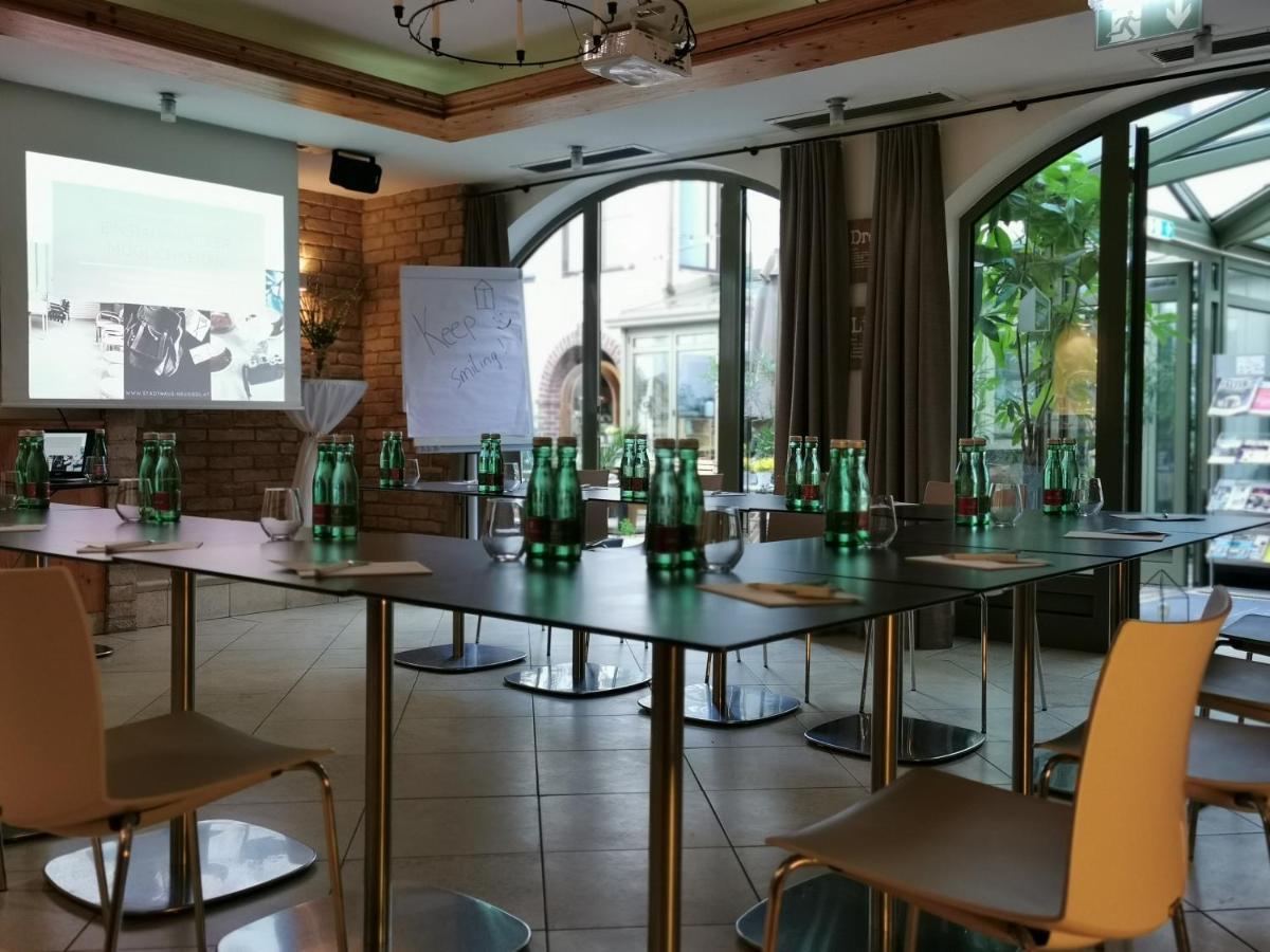达斯斯塔德豪斯酒店 滨湖新锡德尔 外观 照片
